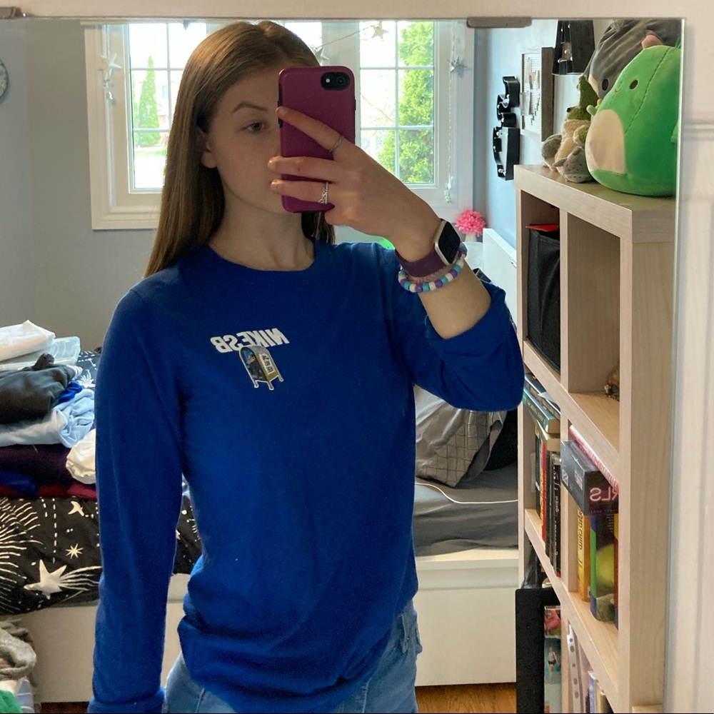 Nike Skateboarding Long Sleeve - Picture 1 of 7